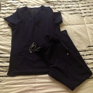 Figs scrubs set